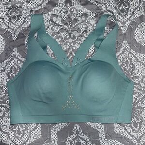 Victoria Sport Bra